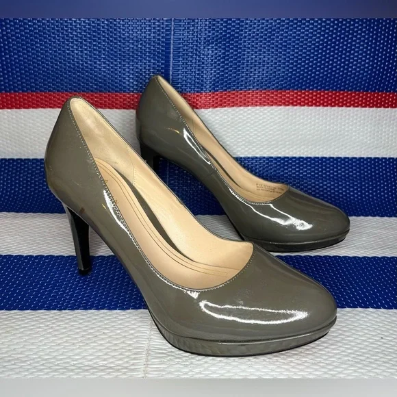 ✨🎉Cole Haan Nike Air Olive Green Patent Leather Platform Heels Women’s Size 7.5 - Picture 3 of 16